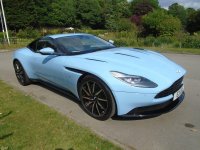 ASTON MARTIN DB11