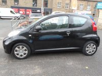 PEUGEOT 107