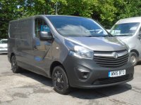 VAUXHALL VIVARO