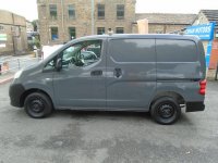NISSAN NV200